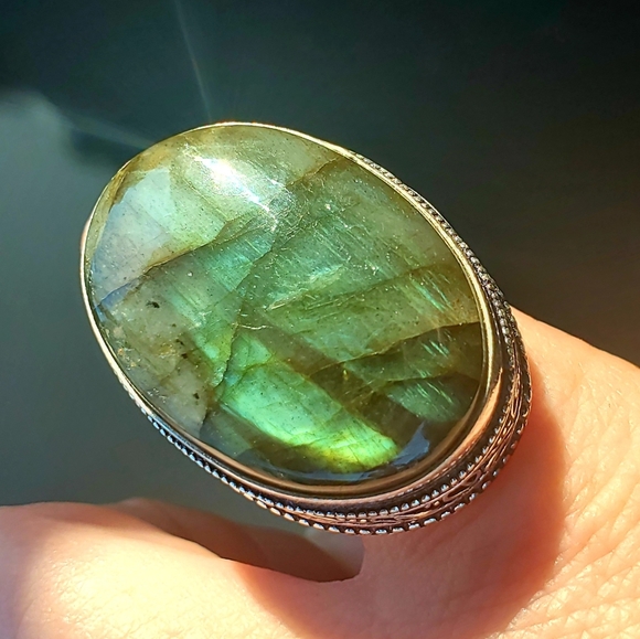 *SALE* New Huge Labradorite 925 Silver Ring. - Picture 7 of 16